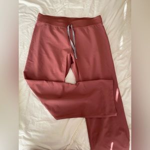 Large straight leg Figs dusty rose stub bottoms